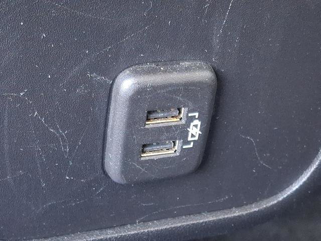 Used 2024 Chevrolet Equinox LT w/ LPO, Floor Liner Package AWD/4WD image 11