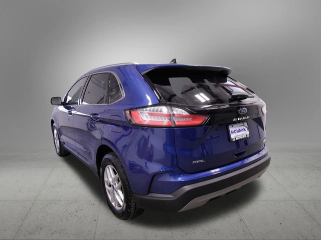 Used 2022 Ford Edge SEL w/ Convenience Package image 4