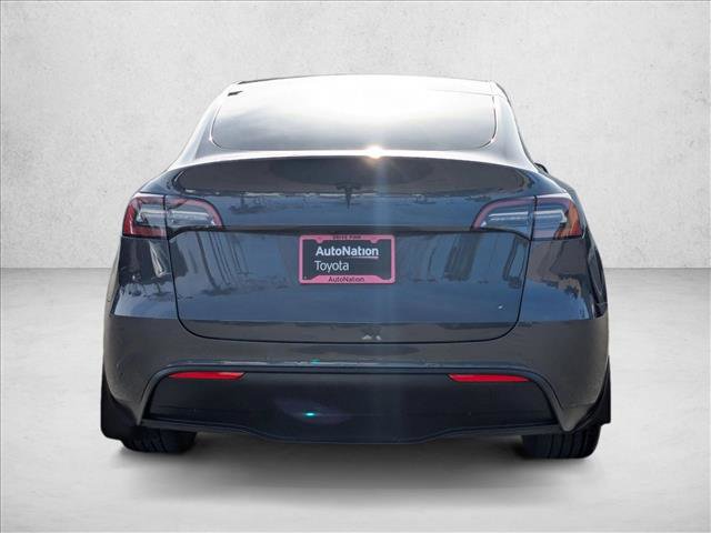 Used 2021 Tesla Model Y Long Range image 7