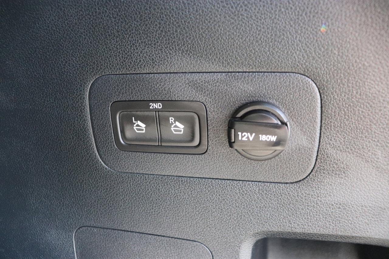 Used 2023 Hyundai Santa Fe SEL Convenience image 47