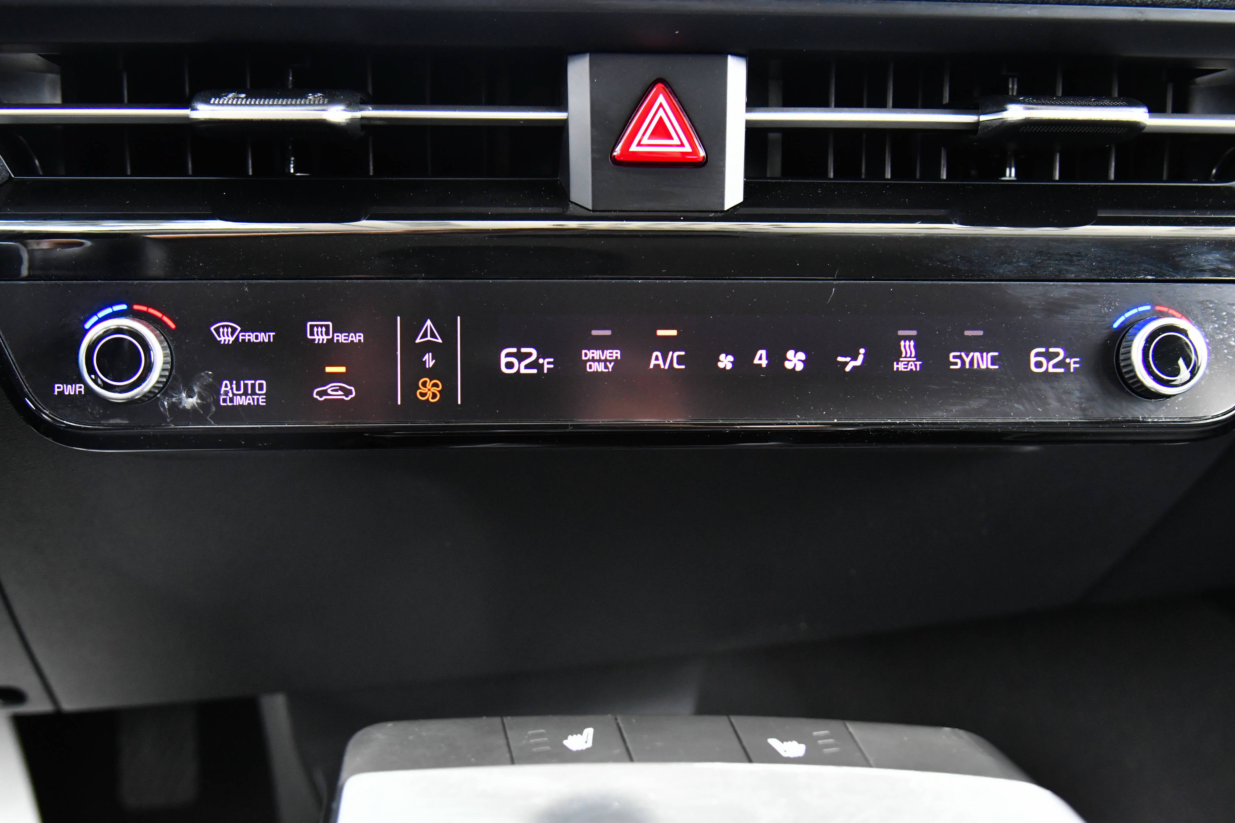 Used 2024 Kia EV6 Light RWD image 25