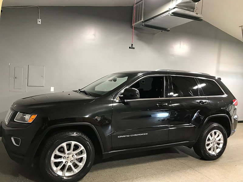 Used 2014 Jeep Grand Cherokee Laredo w/ 18" Wheel & 8.4" Radio Group AWD/4WD image 7