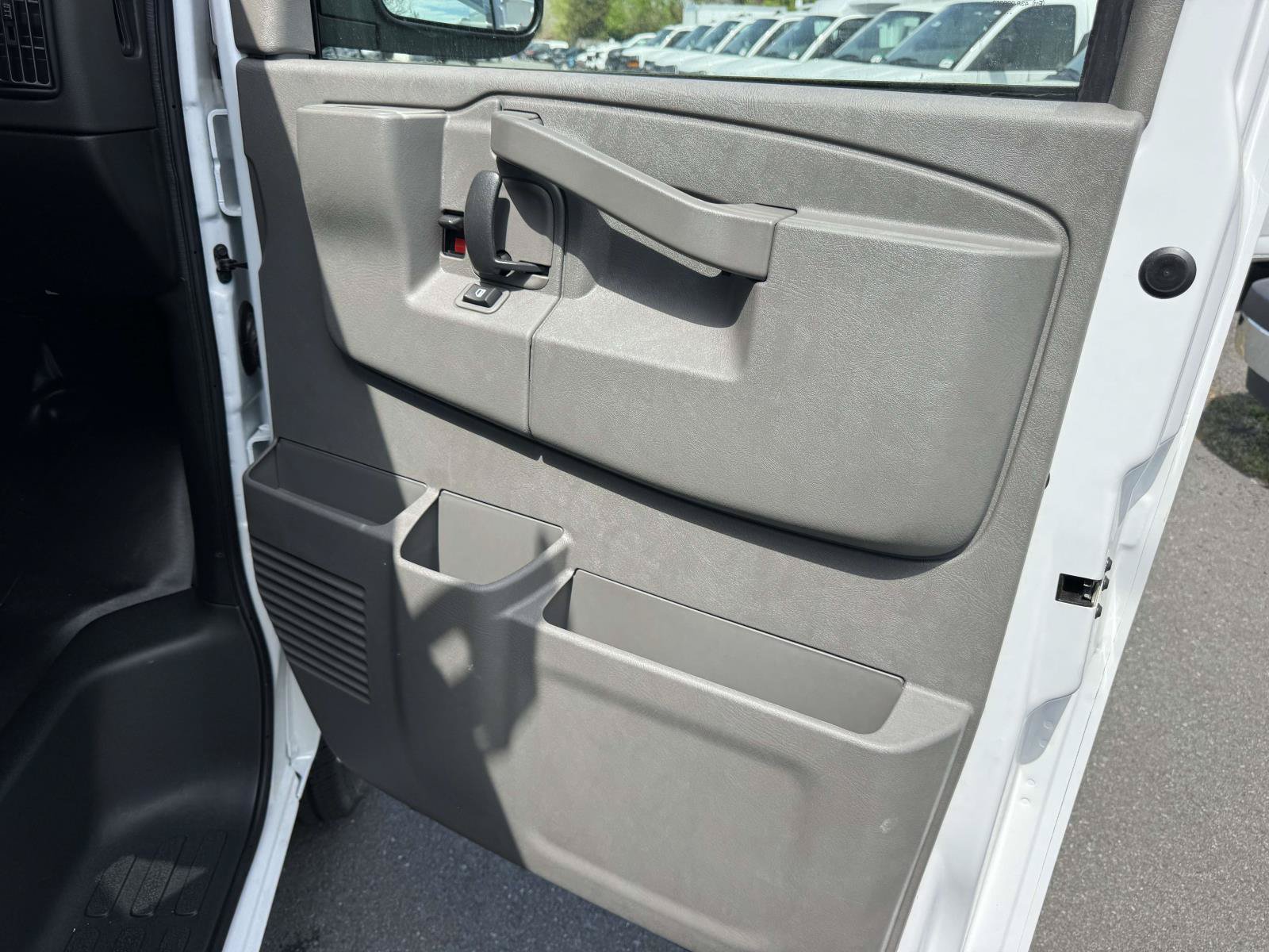 New 2025 Chevrolet Express 2500 w/ Driver Convenience Package RWD image 26