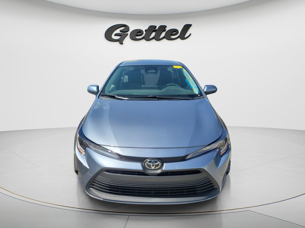 Certified 2024 Toyota Corolla LE image 3