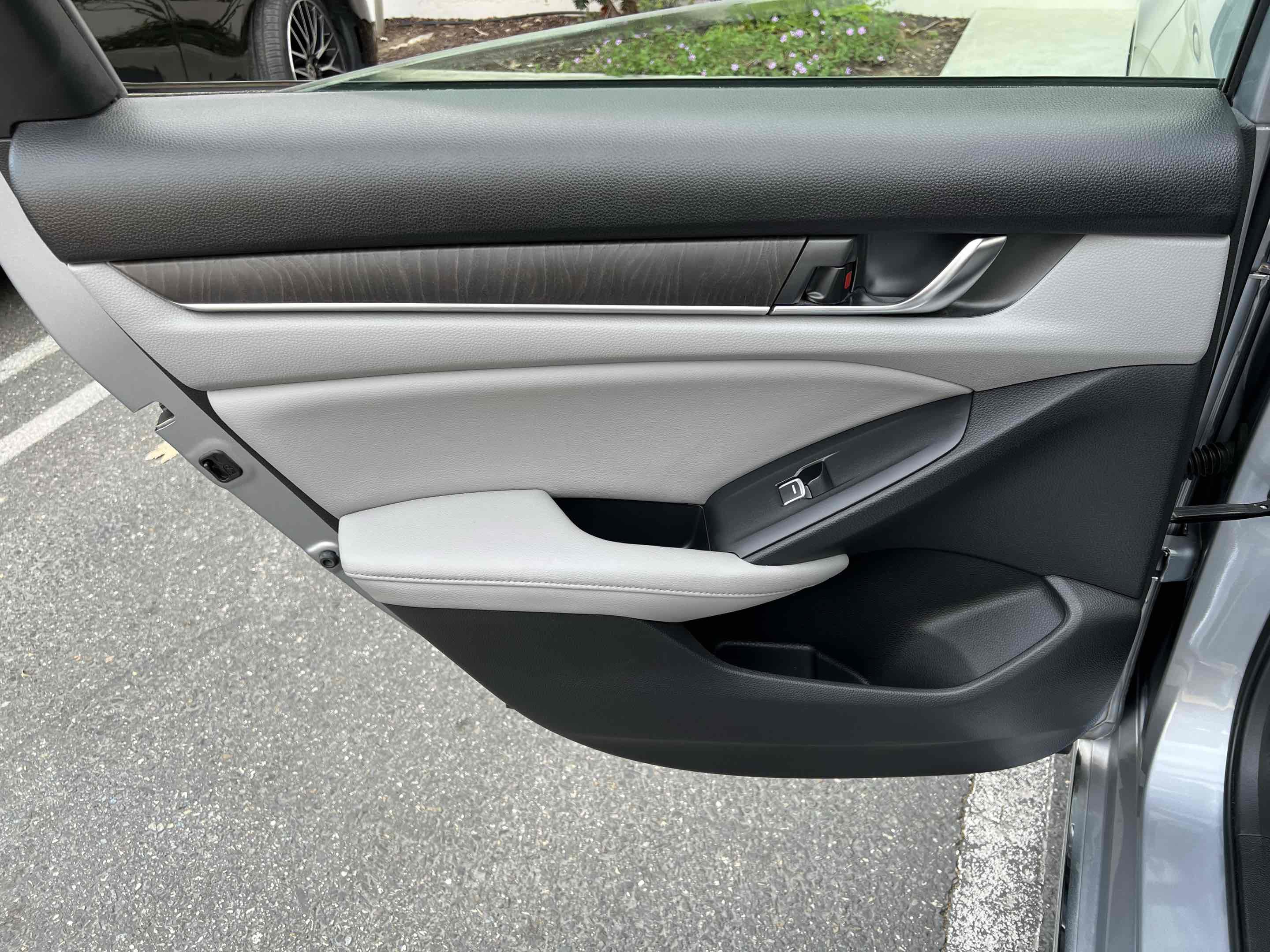 Used 2018 Honda Accord EX-L image 64