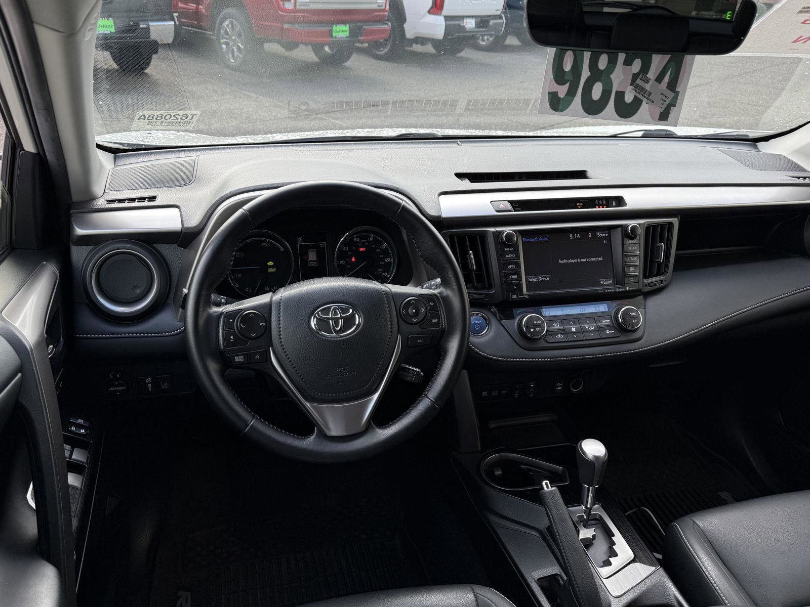 Used 2017 Toyota RAV4 Limited w/ Advanced Technology Package AWD/4WD image 16