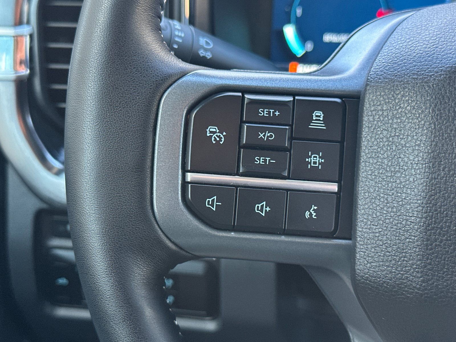 Used 2024 Ford F250 Lariat w/ Lariat Ultimate Package image 29