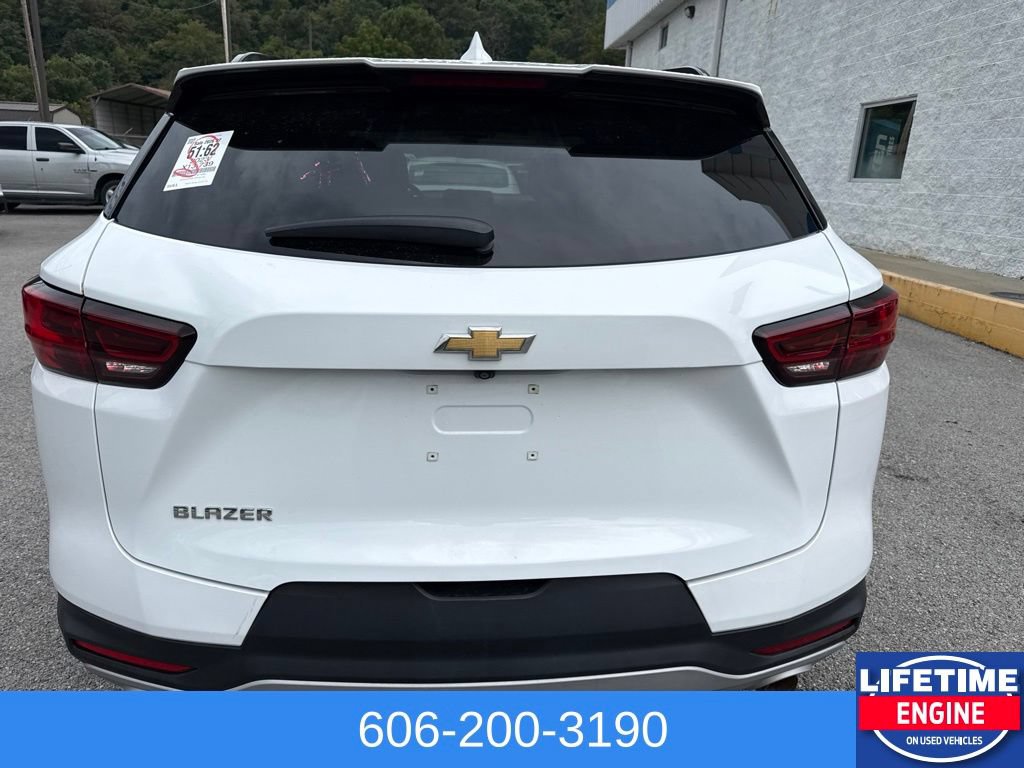 Used 2023 Chevrolet Blazer LT w/ Convenience Package FWD image 10