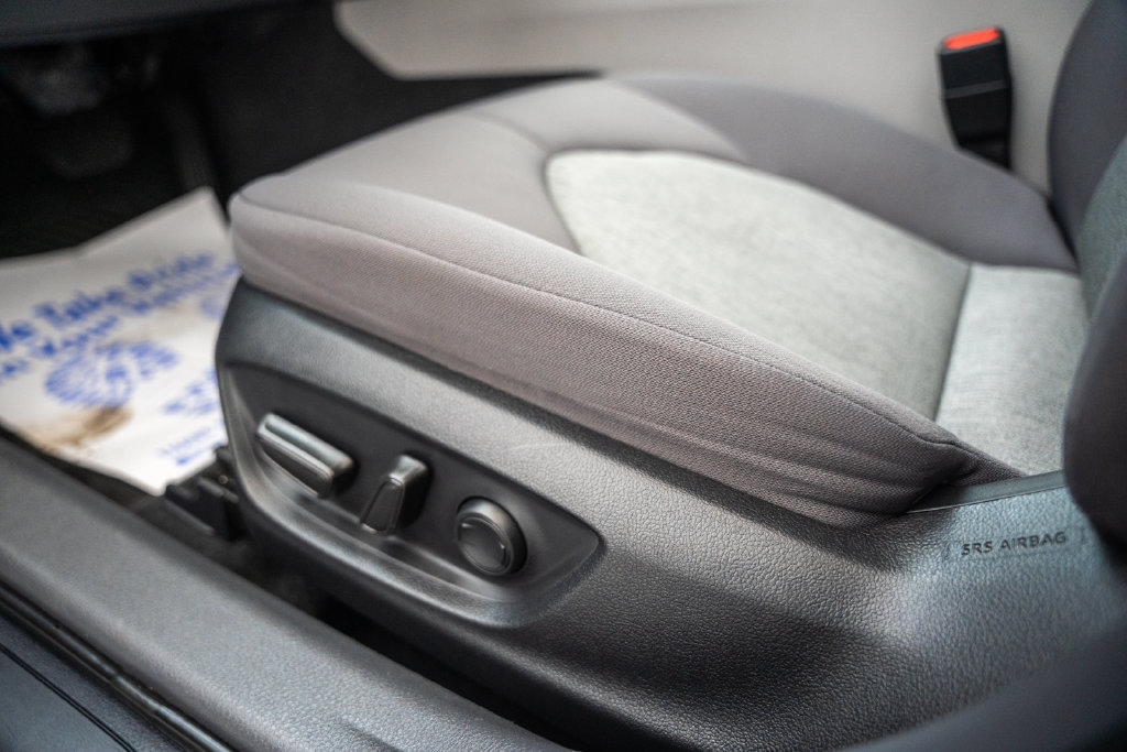 Certified 2023 Toyota Camry LE FWD image 34