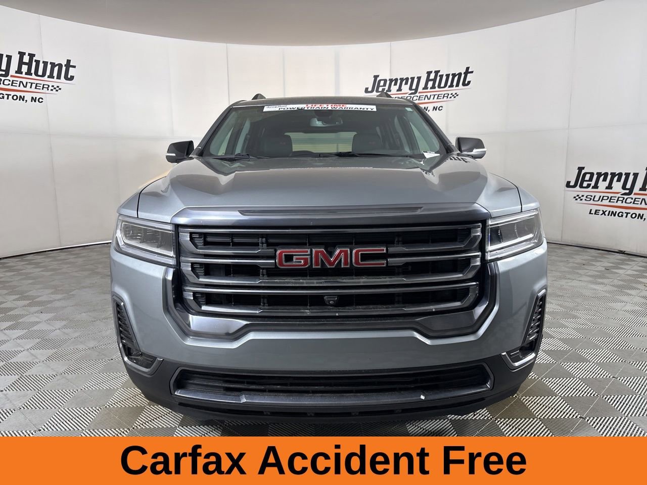 Used 2023 GMC Acadia AT4 w/ Technology Package AWD/4WD image 3