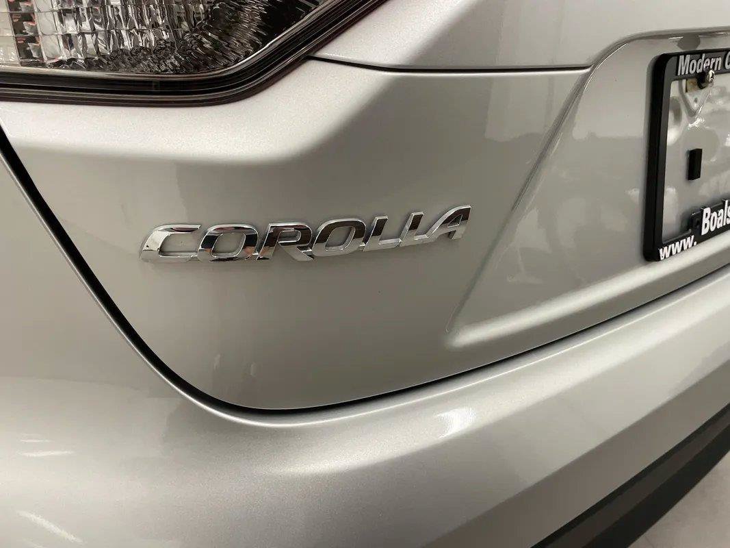 Used 2025 Toyota Corolla LE FWD image 42