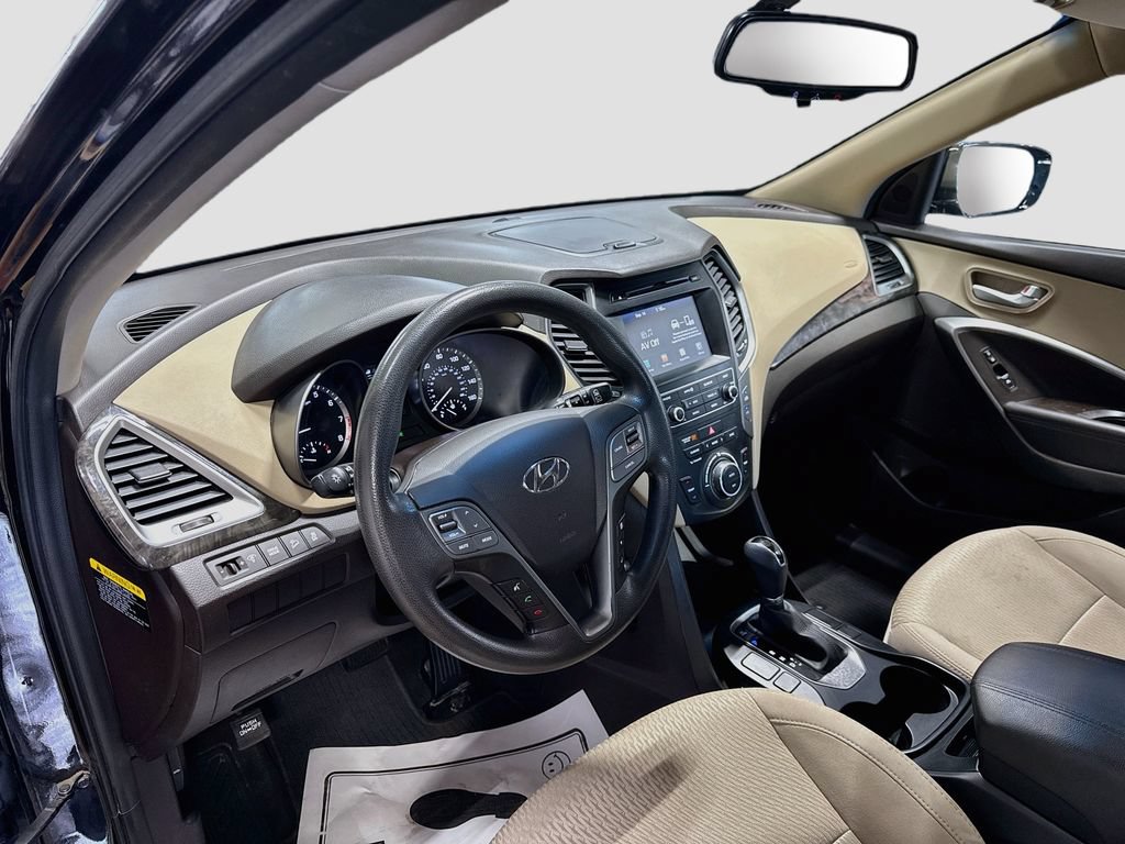 Used 2017 Hyundai Santa Fe Sport FWD image 9