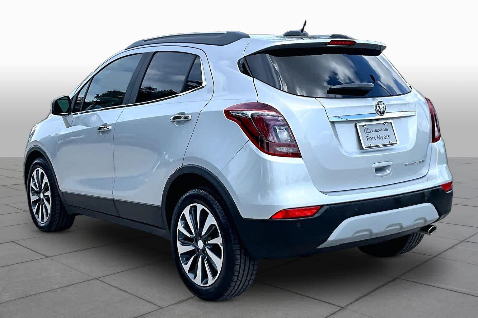 Used 2020 Buick Encore Essence w/ Safety Package II FWD image 12