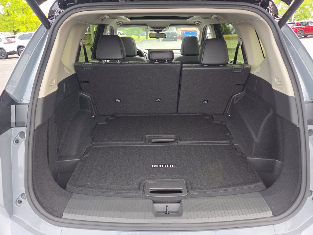 New 2026 Nissan Rogue Platinum AWD/4WD image 31
