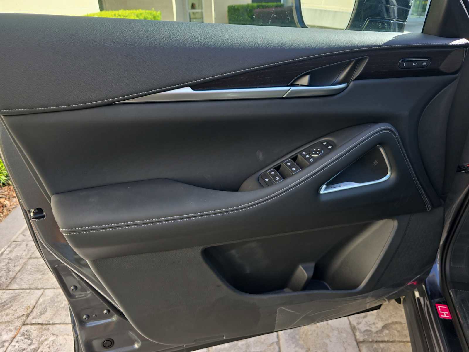 New 2026 INFINITI QX60 Autograph w/ Dark Cargo Package image 19