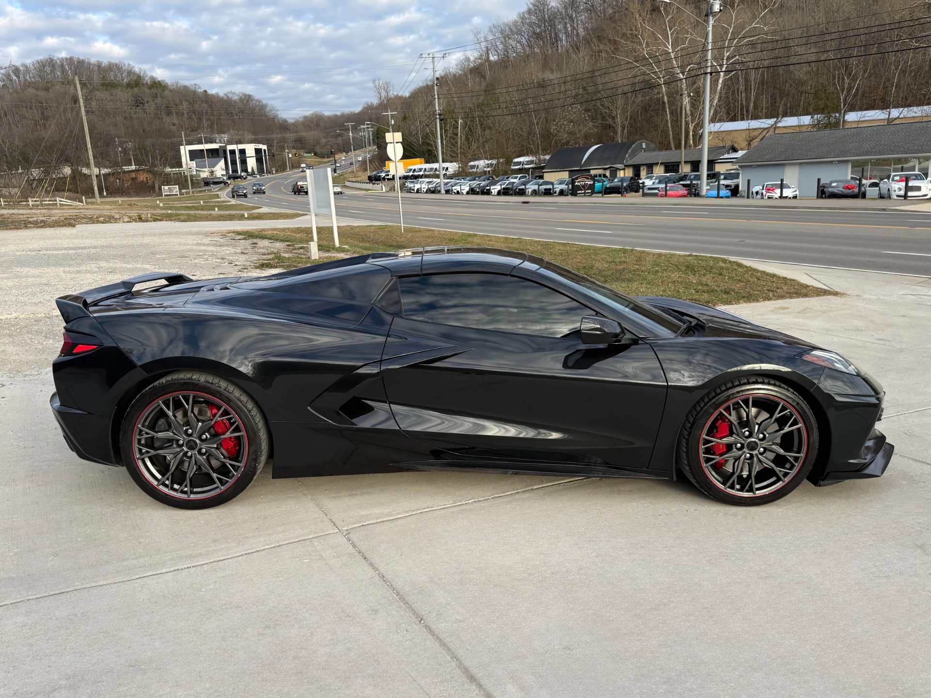 Used 2023 Chevrolet Corvette Stingray Premium Conv w/ Z51 Performance Package image 8