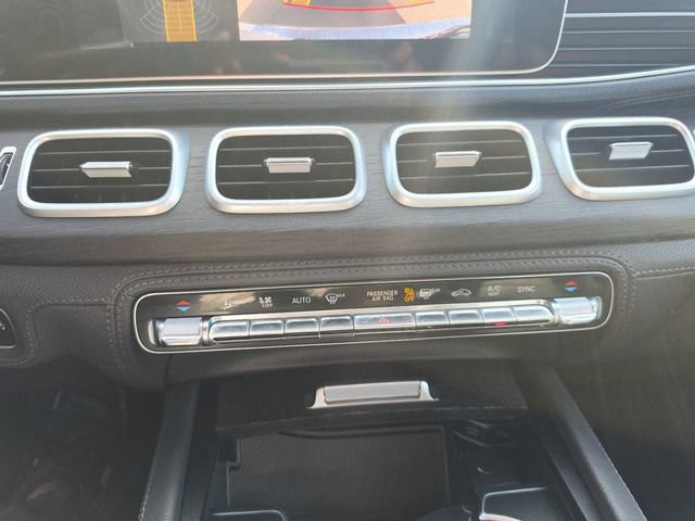 Used 2020 Mercedes-Benz GLE 450 4MATIC w/ MBUX Technology Package image 32