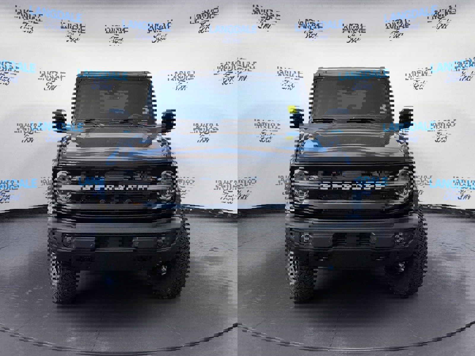 New 2026 Ford Bronco Outer Banks image 12