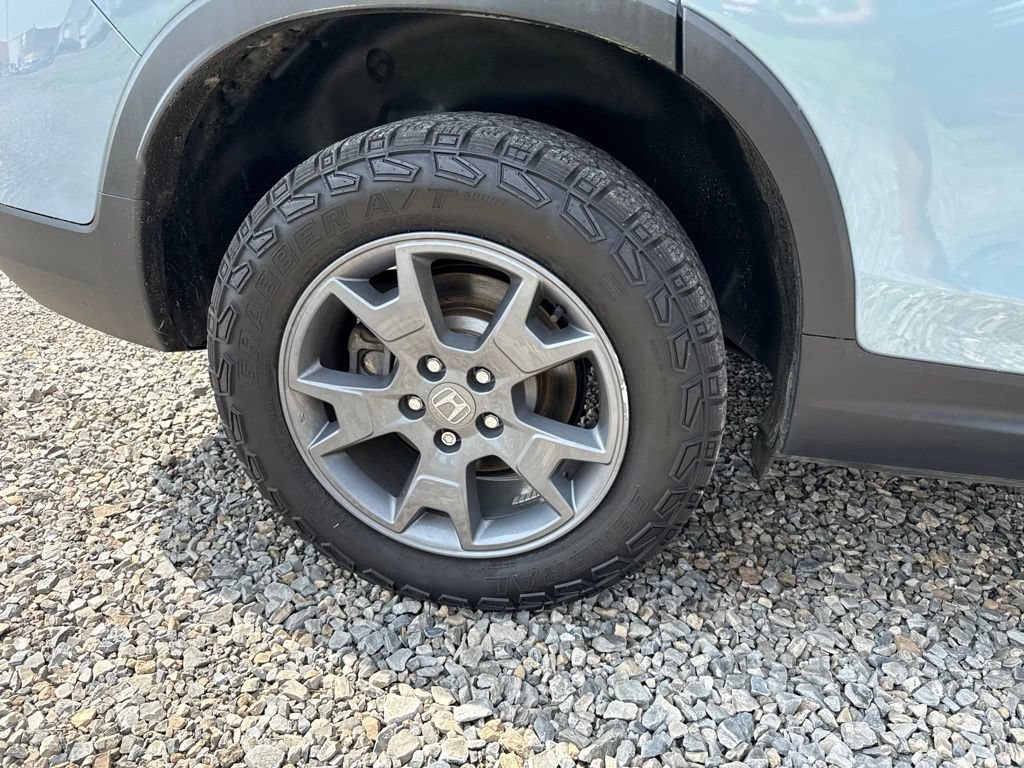 Used 2024 Honda Passport TrailSport image 7