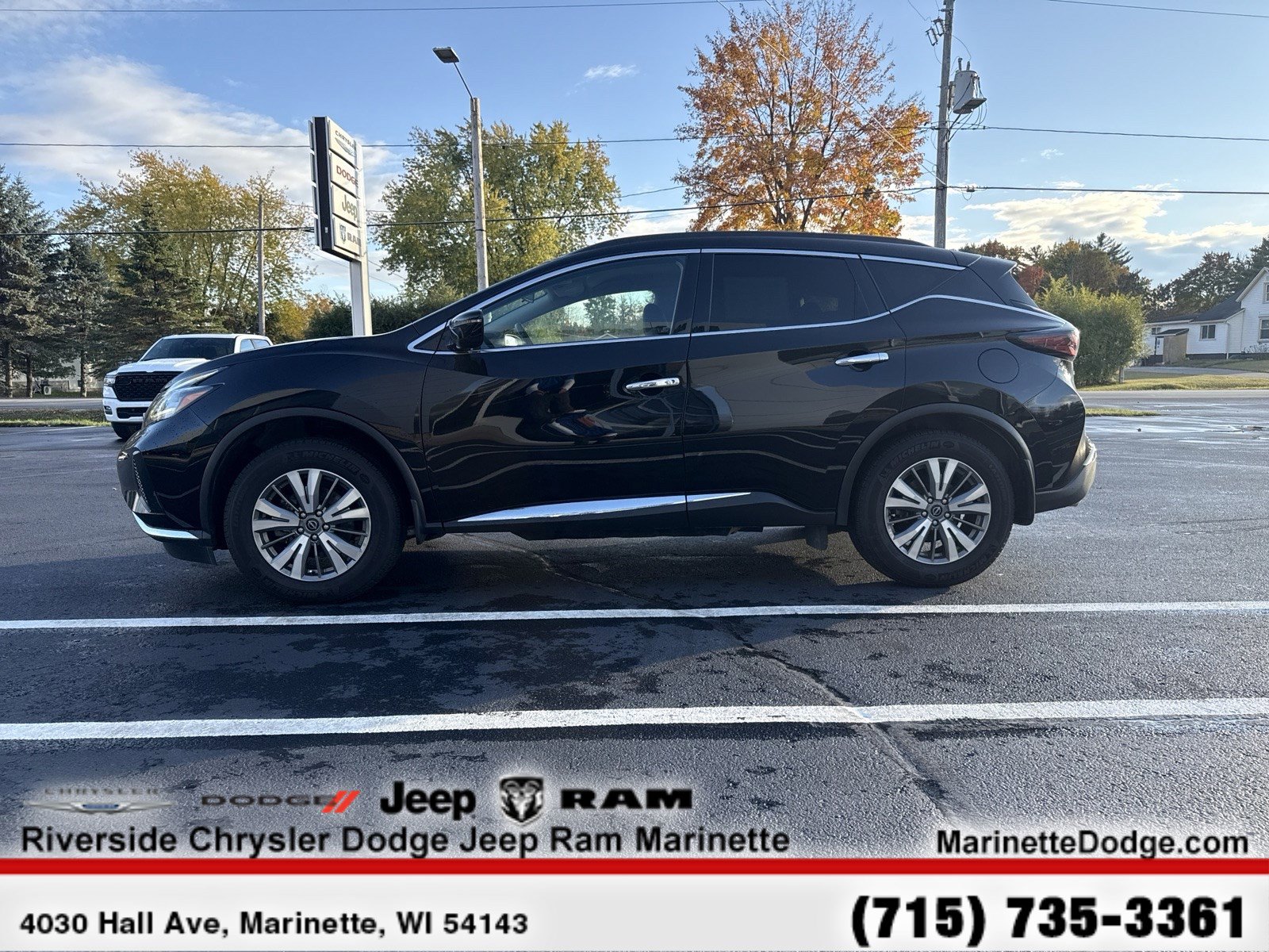Used 2023 Nissan Murano S image 5