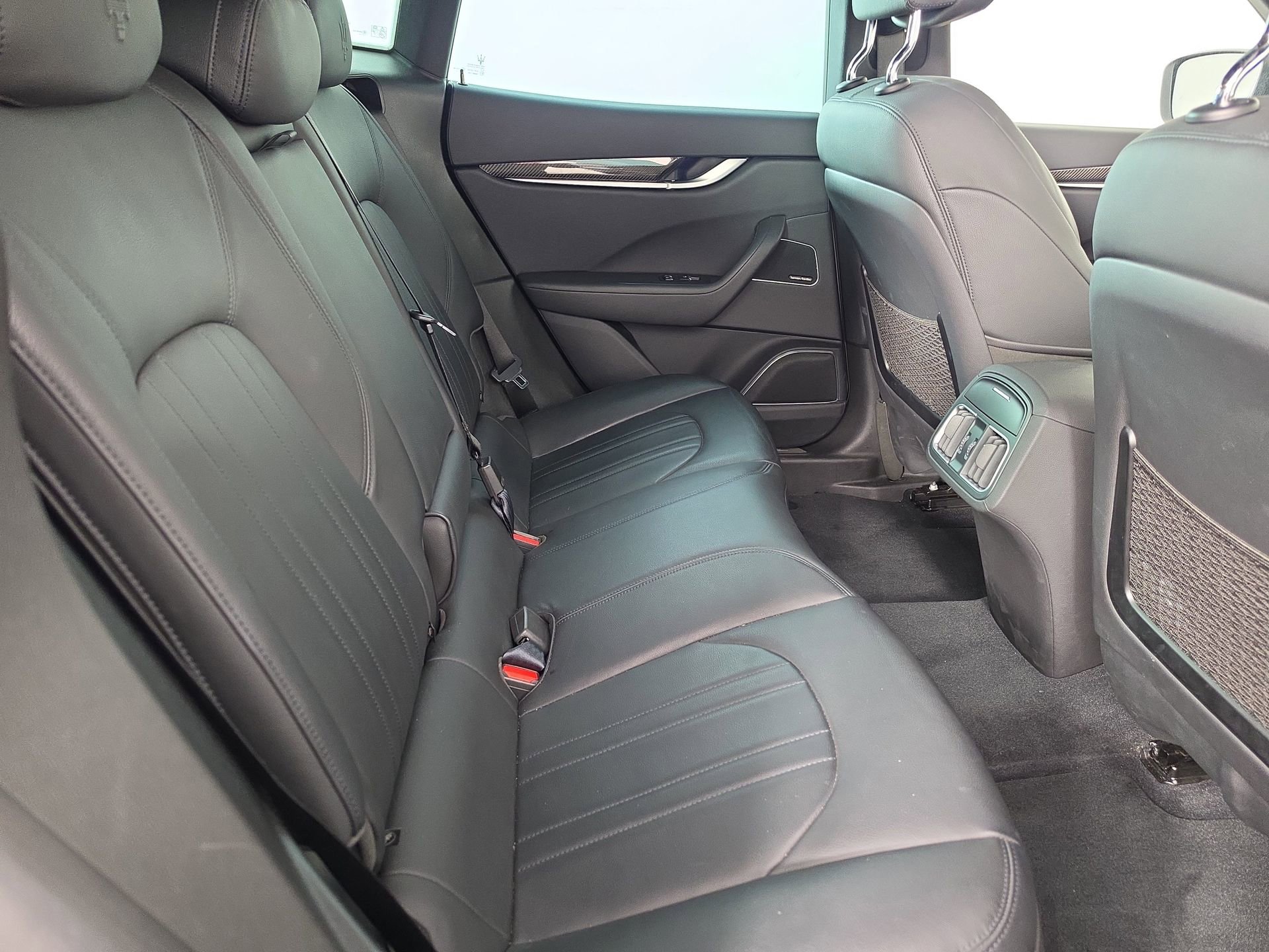 Used 2022 Maserati Levante Modena AWD/4WD image 37