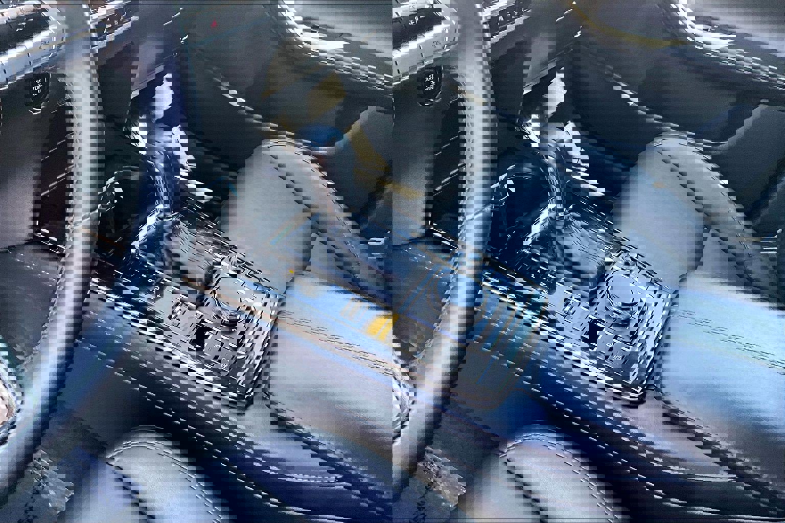 Used 2023 MAZDA CX-30 AWD 2.5 S w/ Preferred Package image 16