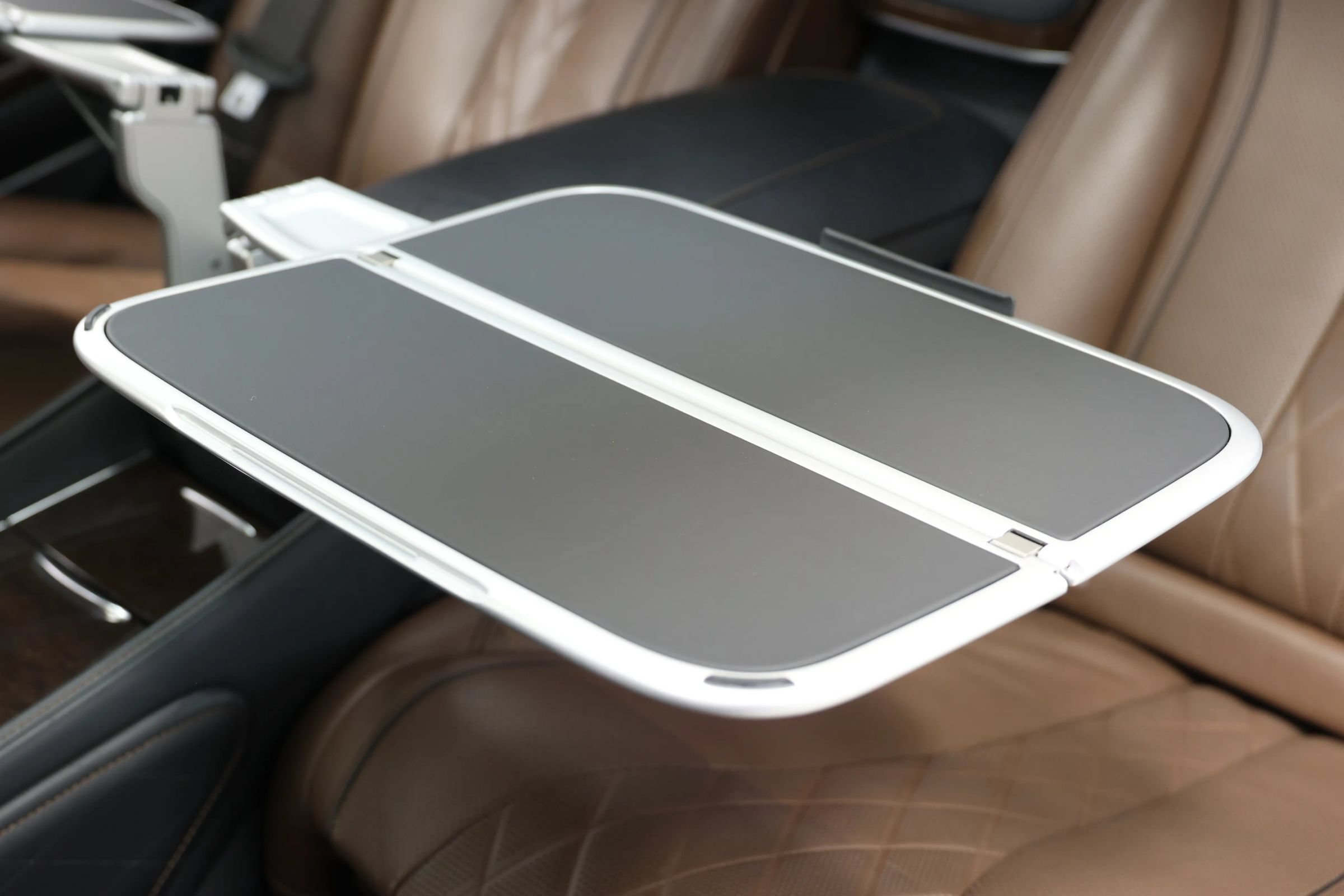 Used 2016 Mercedes-Benz Maybach S 600 image 59
