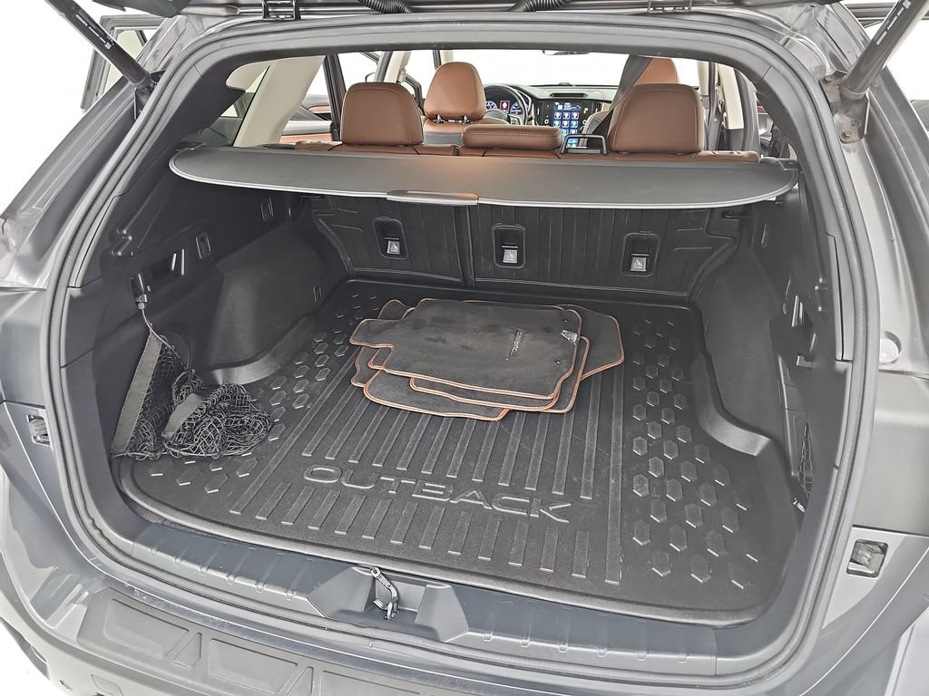 Used 2020 Subaru Outback Touring AWD/4WD image 21