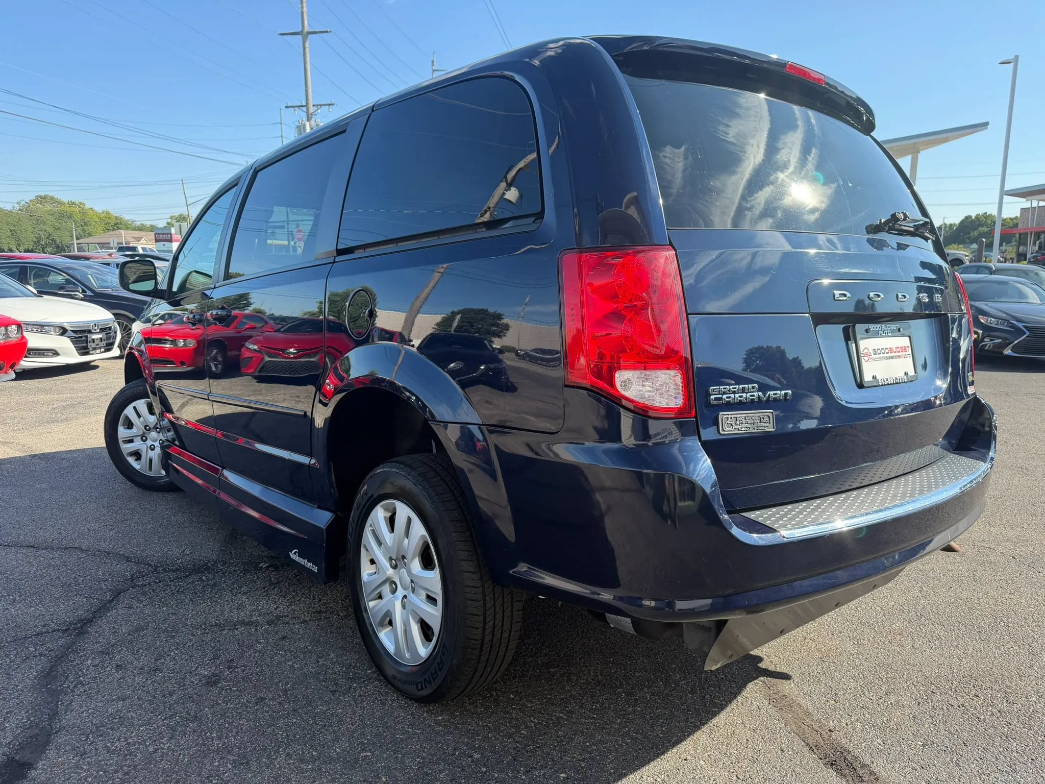 Used 2014 Dodge Grand Caravan SE w/ Quick Order Package 29E SE FWD image 10