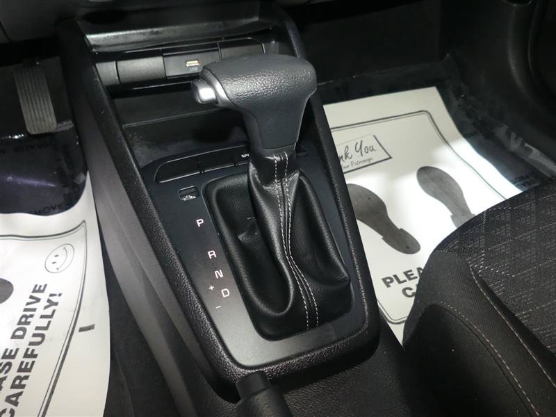 Used 2023 Kia Rio LX FWD image 38