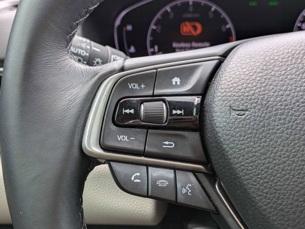Used 2019 Honda Accord EX-L image 32
