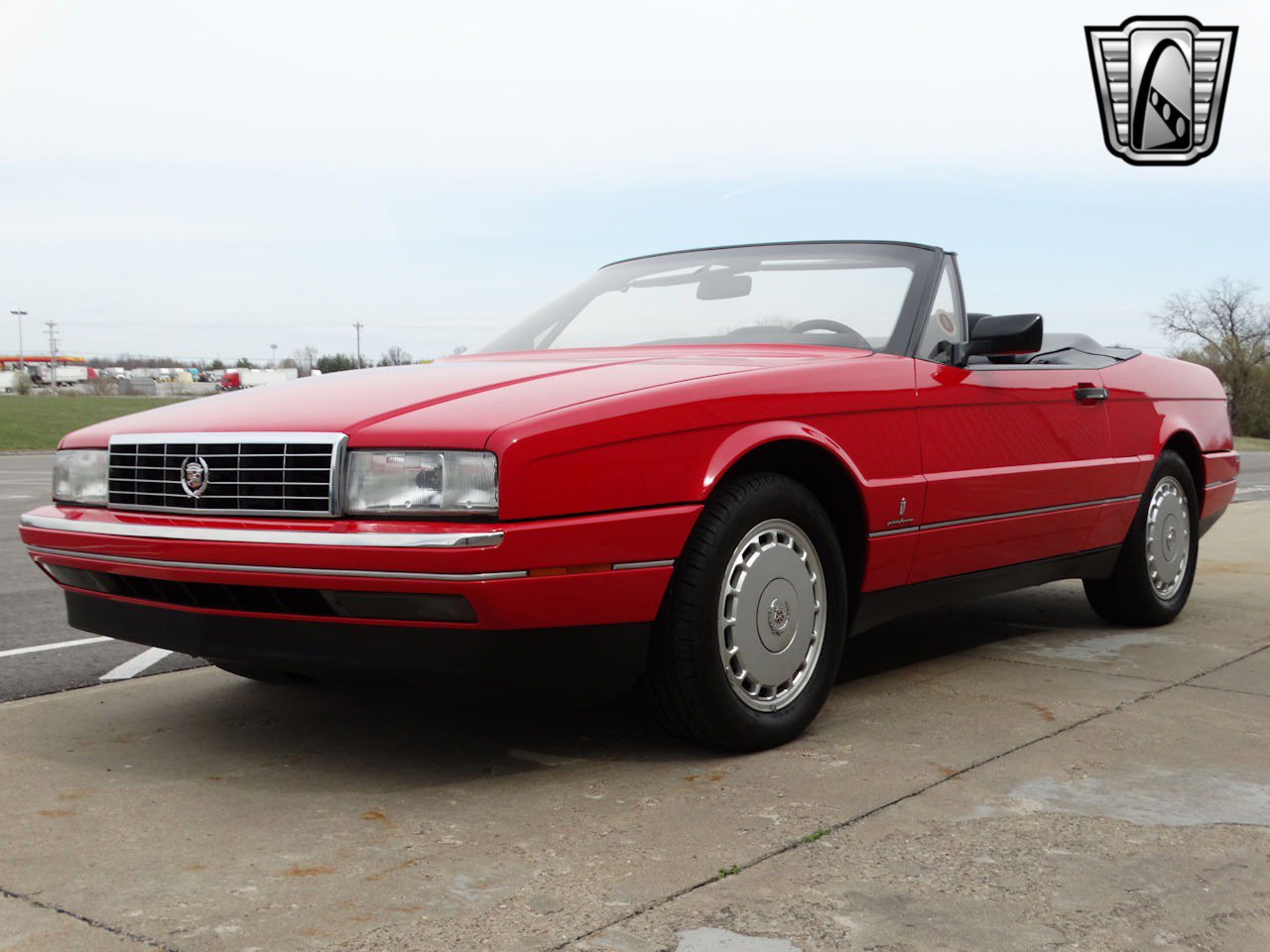 Used 1991 Cadillac Allante image 3