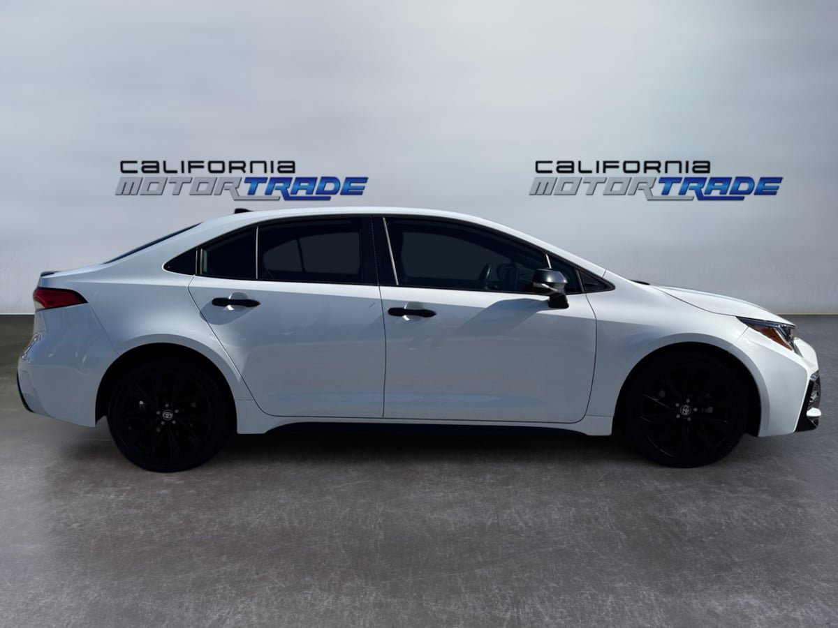 Used 2020 Toyota Corolla SE FWD image 4