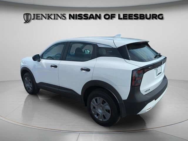 Certified 2025 Nissan Kicks S image 9