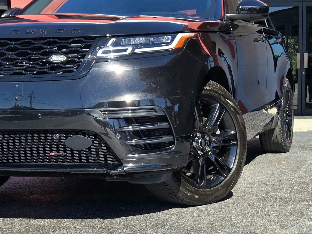 Used 2022 Land Rover Range Rover Velar R-Dynamic S image 3