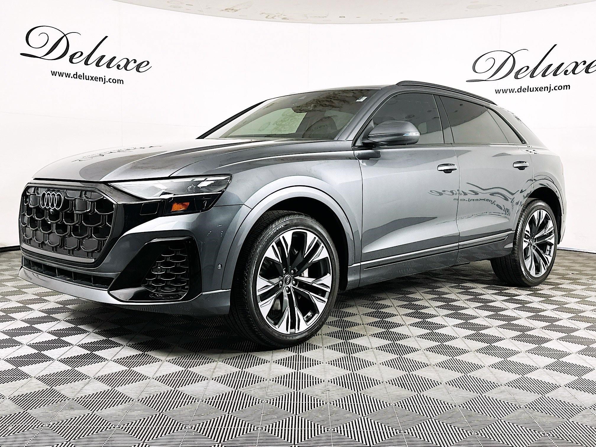 Used 2024 Audi Q8 Premium Plus w/ Premium Plus Package AWD/4WD image 3