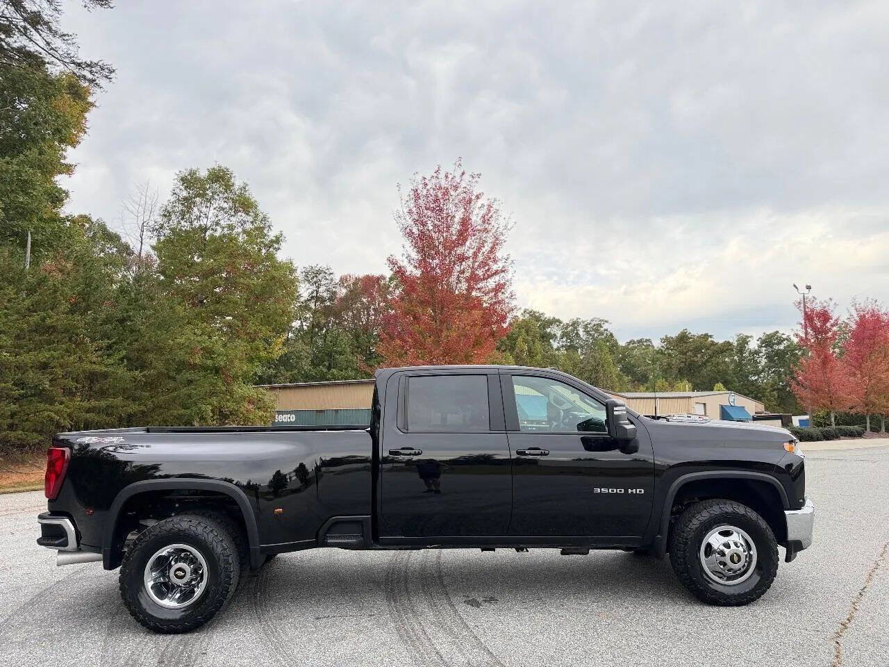 Used 2021 Chevrolet Silverado 3500 LT w/ All Star Edition AWD/4WD image 9