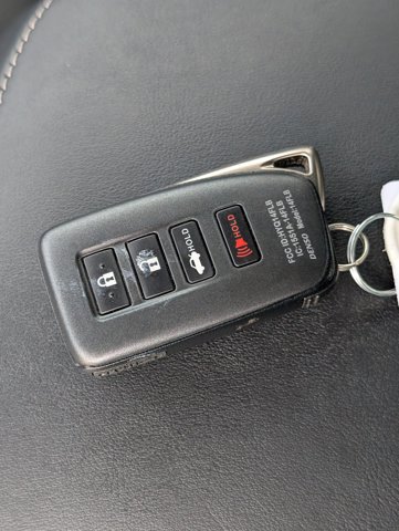 Used 2022 Lexus IS 350 F Sport image 32