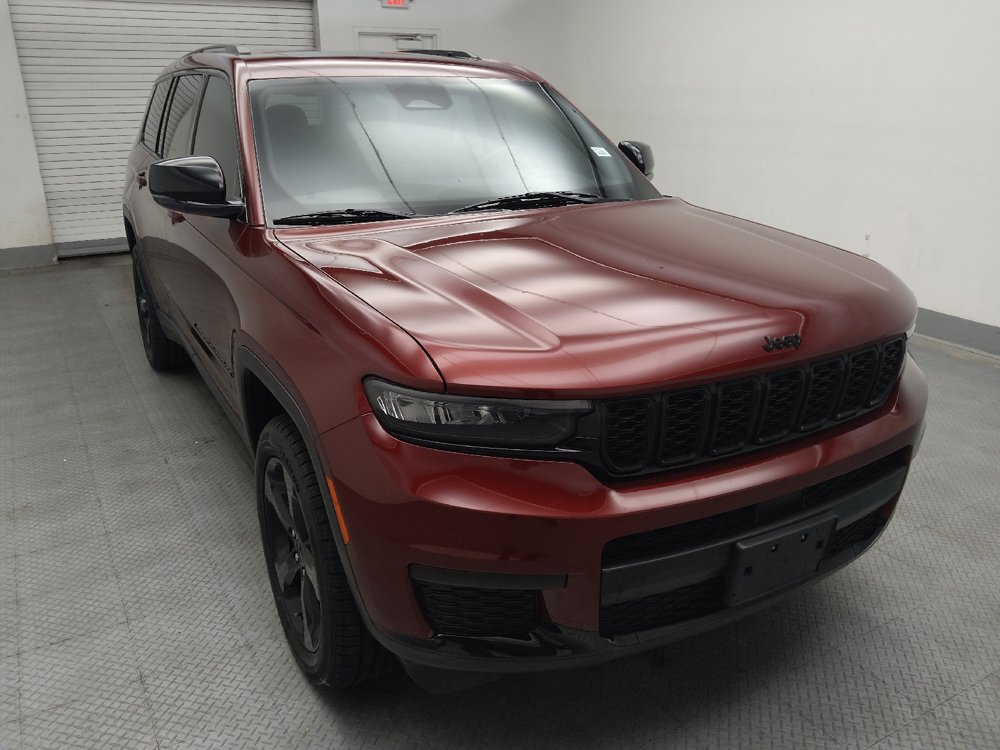 Used 2023 Jeep Grand Cherokee L Laredo AWD/4WD image 13