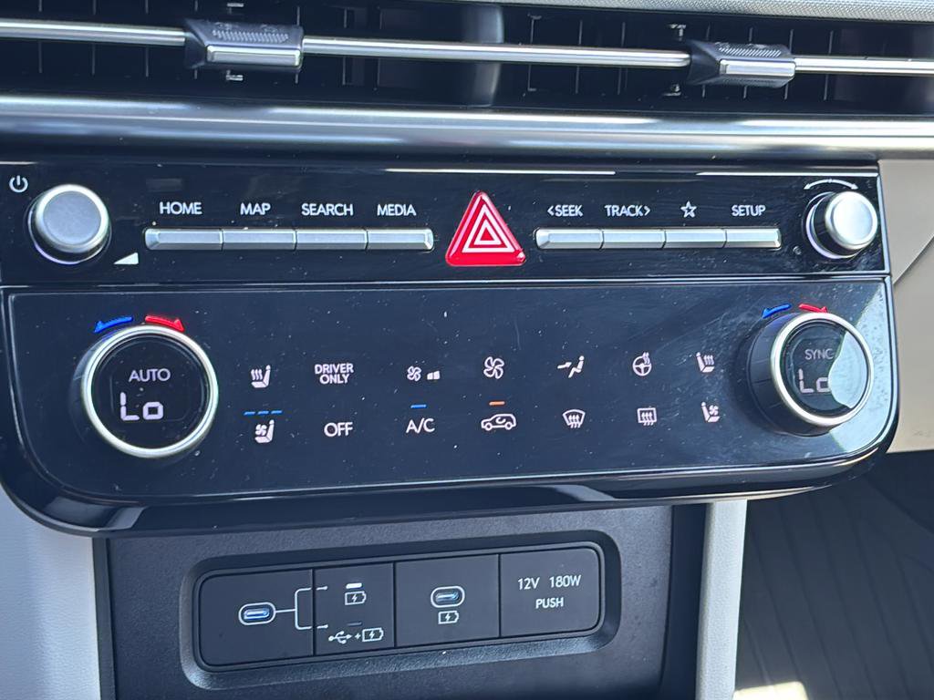 Certified 2025 Hyundai Tucson Limited image 33