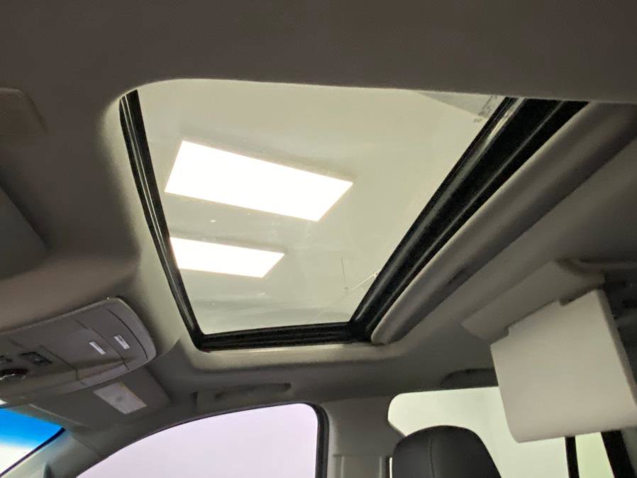 Used 2019 GMC Yukon SLT w/ Graphite Performance Edition image 21