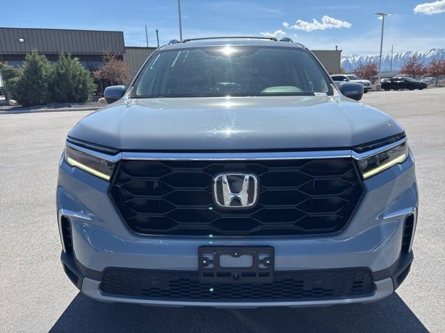 Used 2023 Honda Pilot Touring image 8