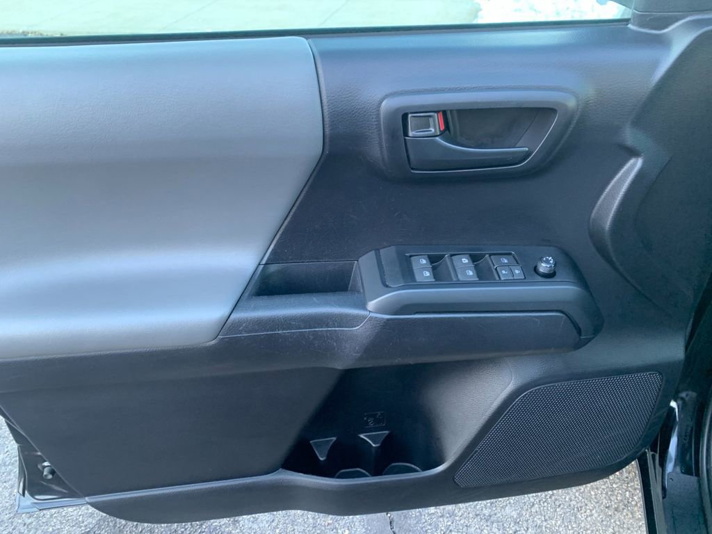 Used 2021 Toyota Tacoma SR image 11