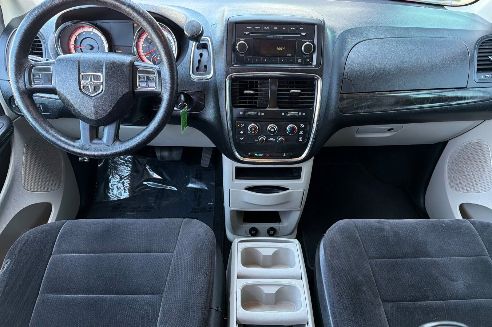 Used 2013 Dodge Grand Caravan SXT FWD image 14