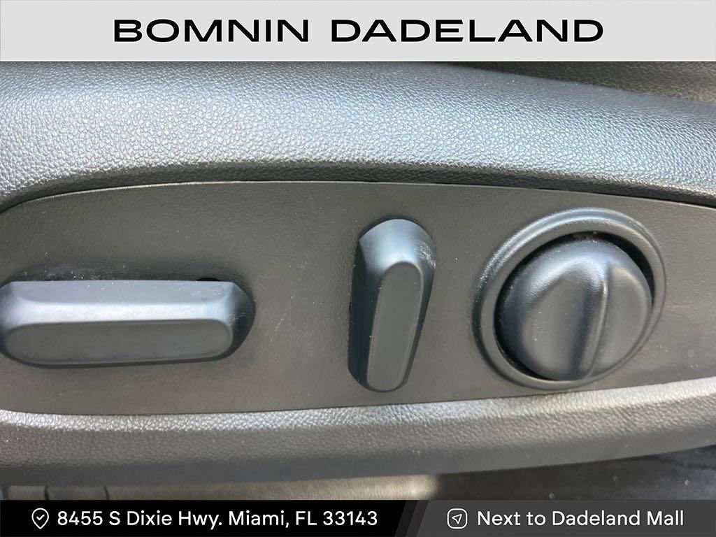 Used 2021 Chevrolet Blazer Premier w/ Driver Confidence II Package image 7