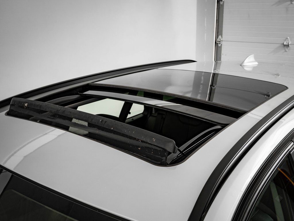 Used 2014 BMW 328d xDrive Wagon image 14