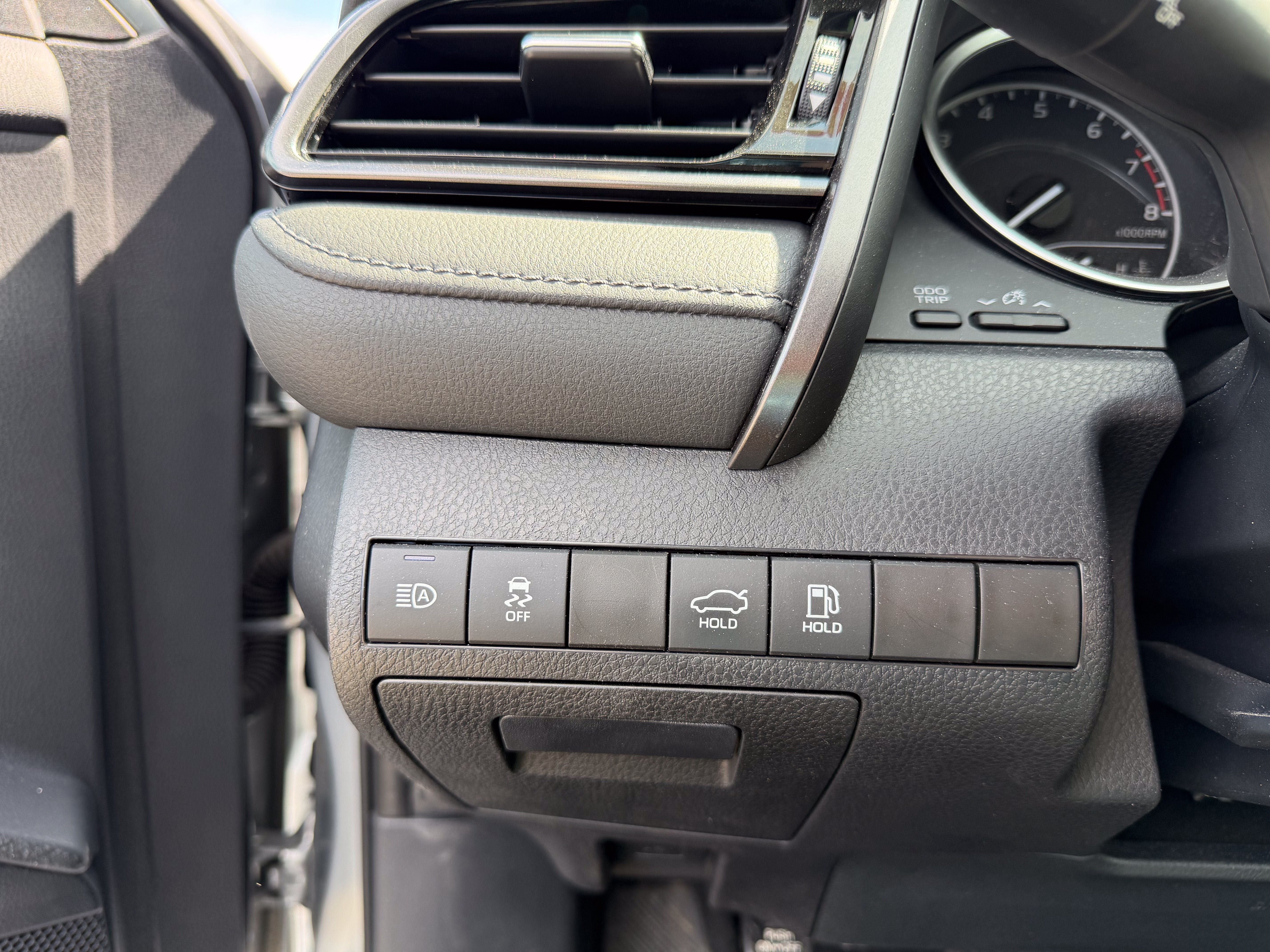 Used 2023 Toyota Camry LE FWD image 14