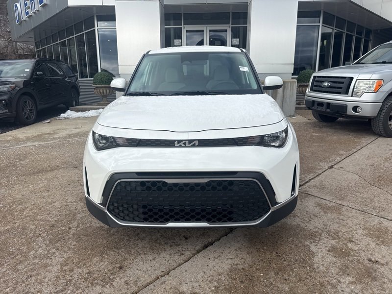 New 2025 Kia Soul LX image 2