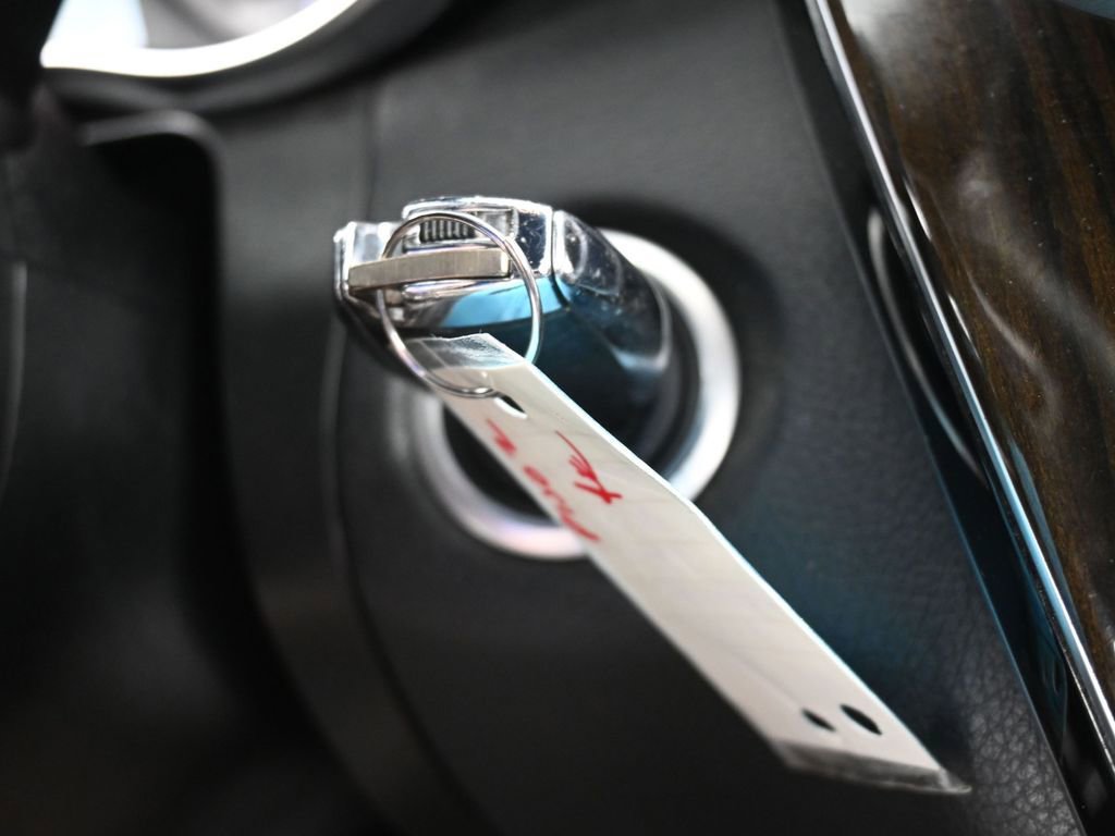 Used 2019 Mercedes-Benz GLC 300 4MATIC image 27