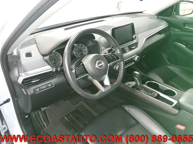 Used 2023 Nissan Altima 2.5 SR FWD image 10